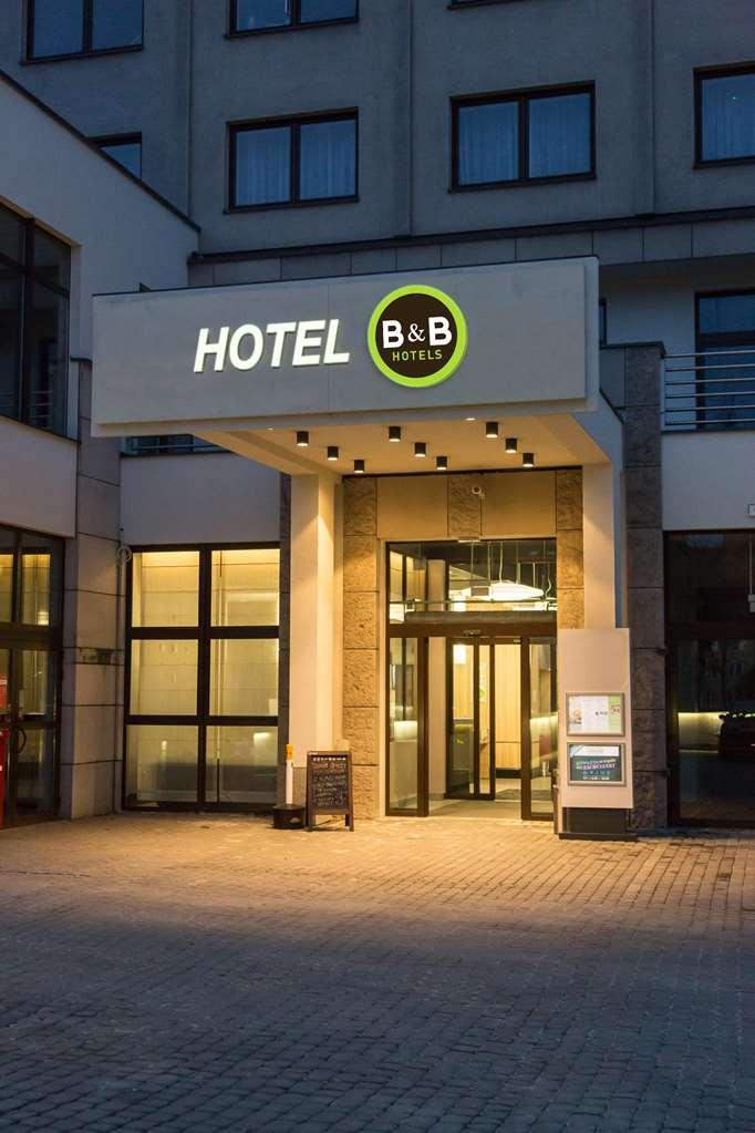 B&B Hotel Nowy Targ Centrum Exterior foto